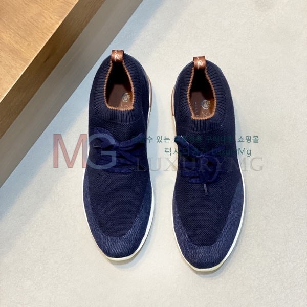���� �η�**�� ����Ŀ�� LP677061