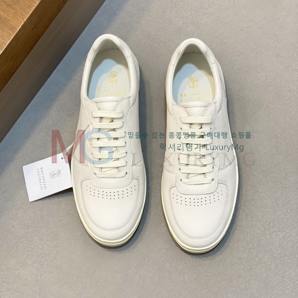 ���� ���ڷ� ��ġ�ڸ� ����Ŀ�� B0669051-2