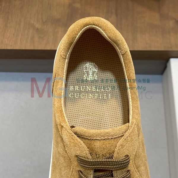���� ���ڷ� ��ġ�ڸ� ����Ŀ�� B0669051-1