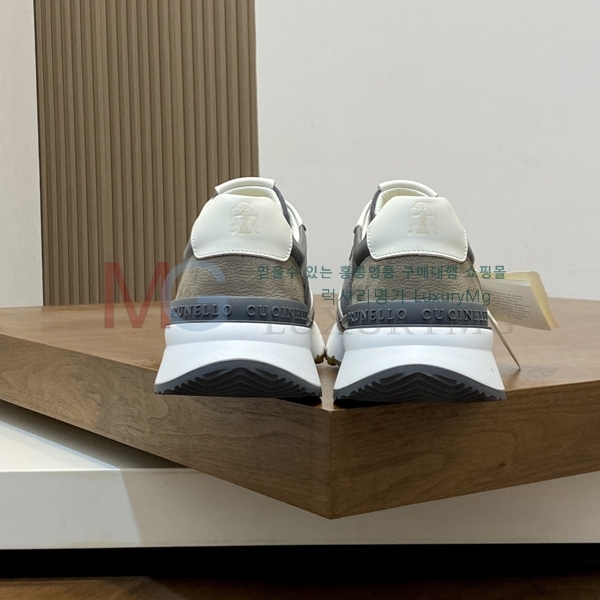 ���� ���ڷ� ��ġ�ڸ� ����Ŀ�� BC3002214-9