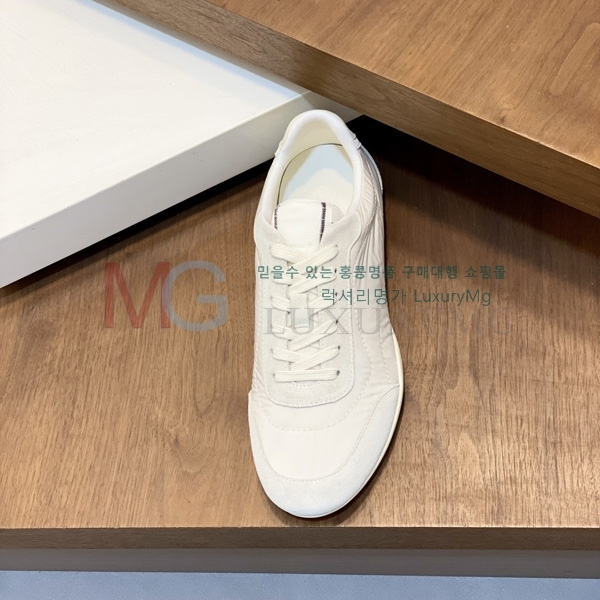 ���� ���ڷ� ��ġ�ڸ� ����Ŀ�� BC3015580-4