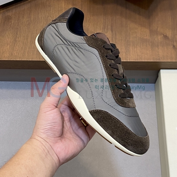 ���� ���ڷ� ��ġ�ڸ� ����Ŀ�� BC3015580-1