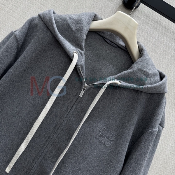���� �̿�̿� ���� MIU567454-2
