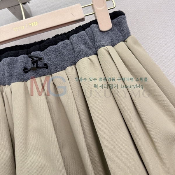 ���� �̿�̿� ��ĿƮ MU4356032-12