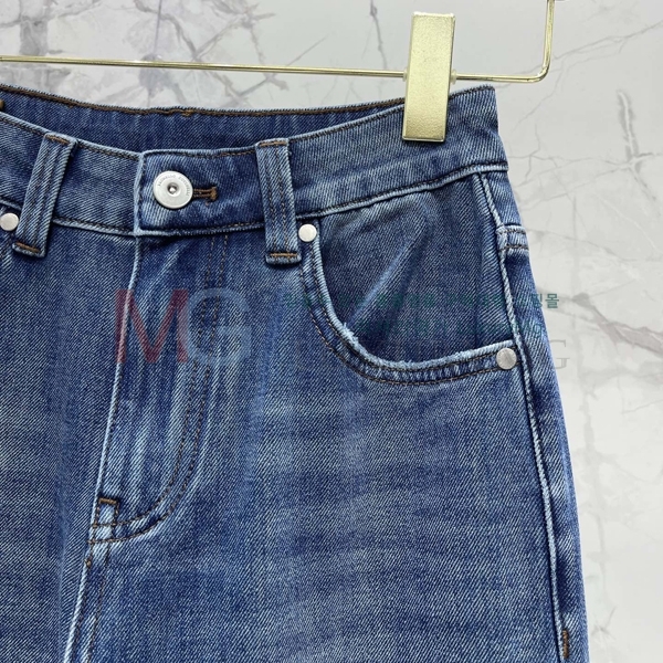 ���� ���ڷ� ��ġ�ڸ� ���� ���� BC5567084-1