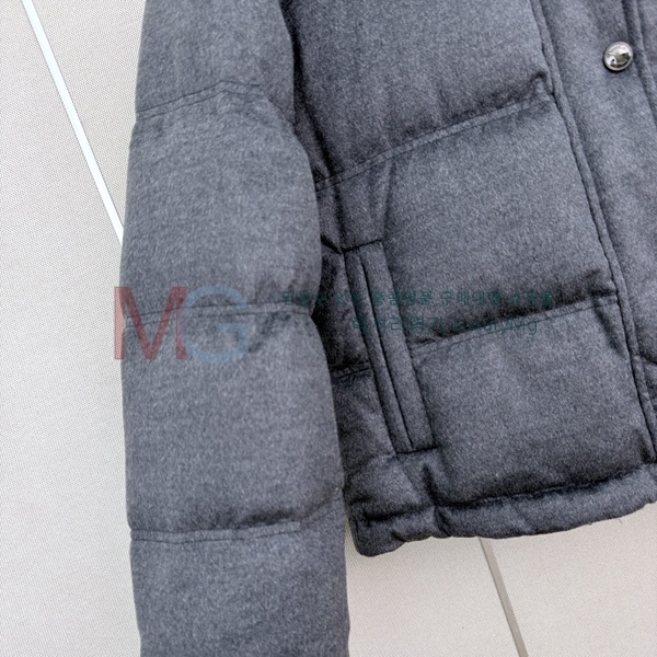 ���� ���ڷ� ��ġ�ڸ� �ٿ� �е� BC5345054-11