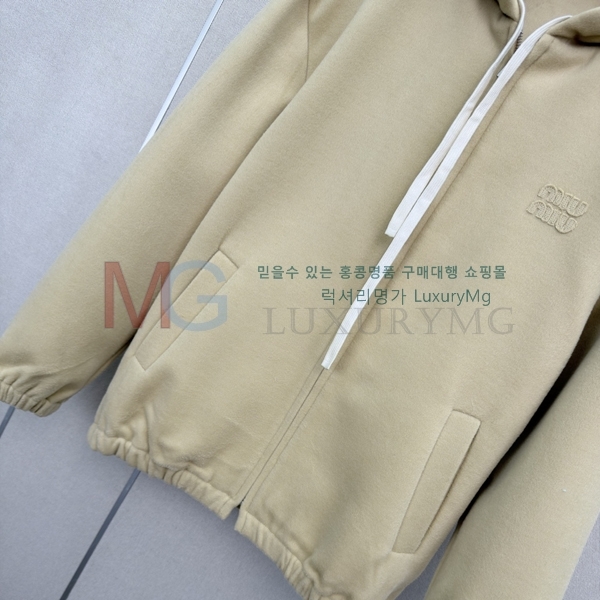 ���� �̿�̿� ���� MU087965-19