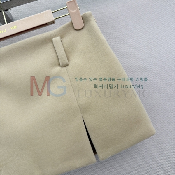 ���� �̿�̿� ��ĿƮ MU087965-17