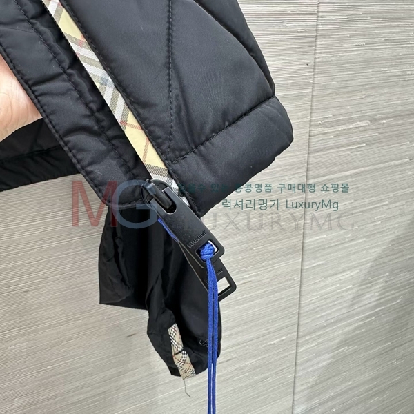 ���� ������ �ٿ� �е� ���� BU5456890-21