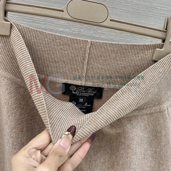 ���� �η�**�� ��ĿƮ LP3674380-11