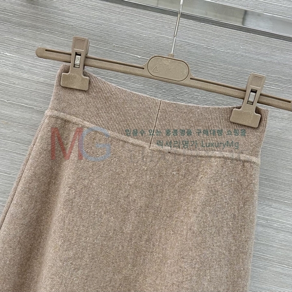 ���� �η�**�� ��ĿƮ LP3674380-11
