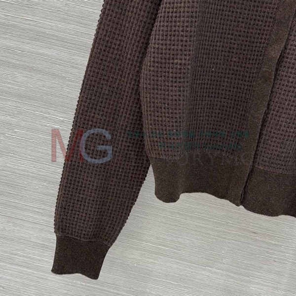 ���� �η�**�� ������ ����� LP3674380-9