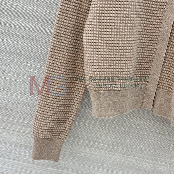 ���� �η�**�� ������ ����� LP3674380-10