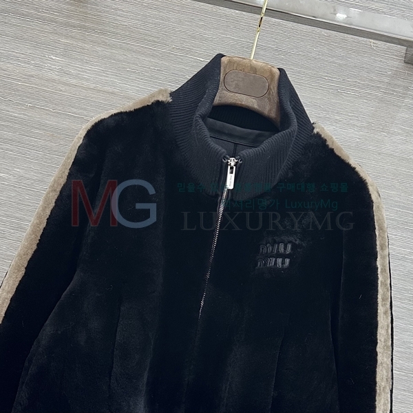 ���� �̿�̿� Ŭ���� �� �ٿ� ���� MIU45602224-1