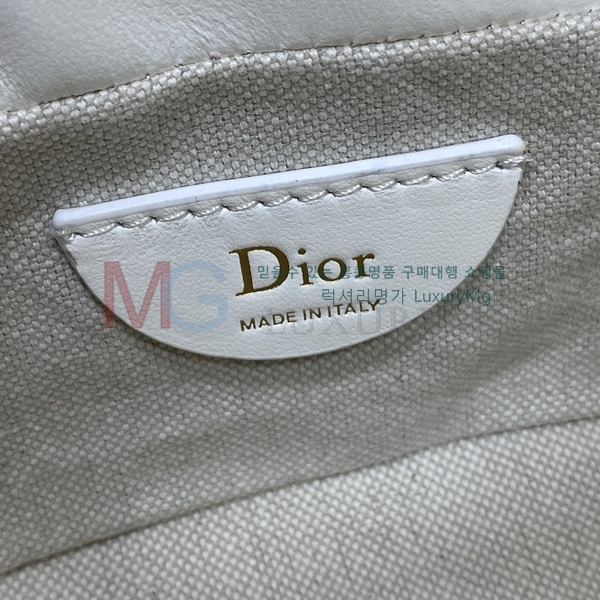 ��� Ʈ���� �̴� ��Ŷ�� D32326-3