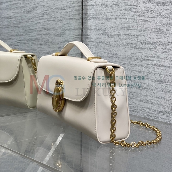 ��� �޴޸��� �Ŀ�ġ D30309-9