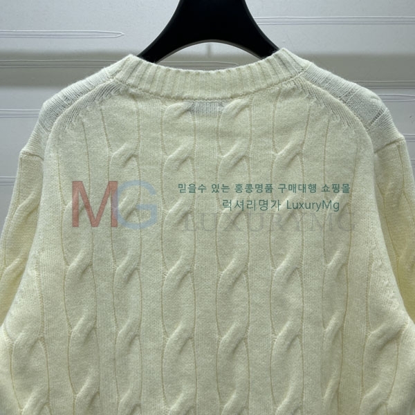 ���� �̿�̿� ������ MU567232-5