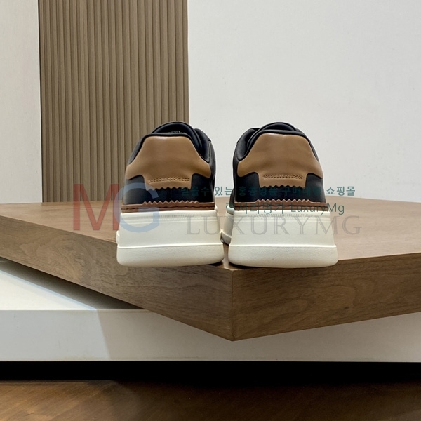 ���� ���ڷ� ��ġ�ڸ� ����Ŀ�� BB550112-5