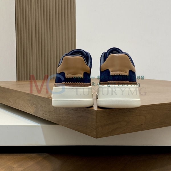 ���� ���ڷ� ��ġ�ڸ� ����Ŀ�� BB550112