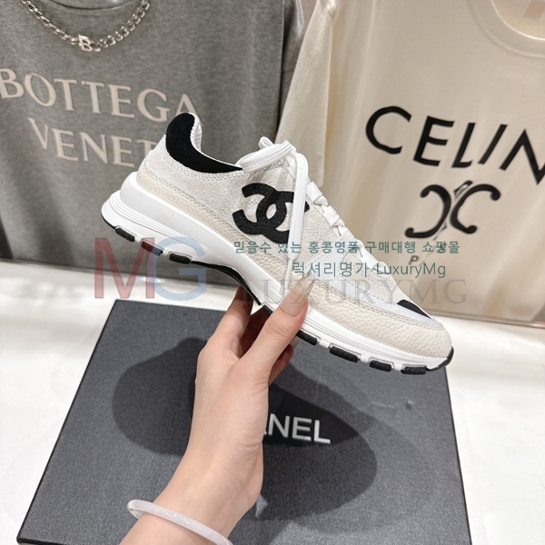 ��* ����Ŀ�� 1AA889336-7