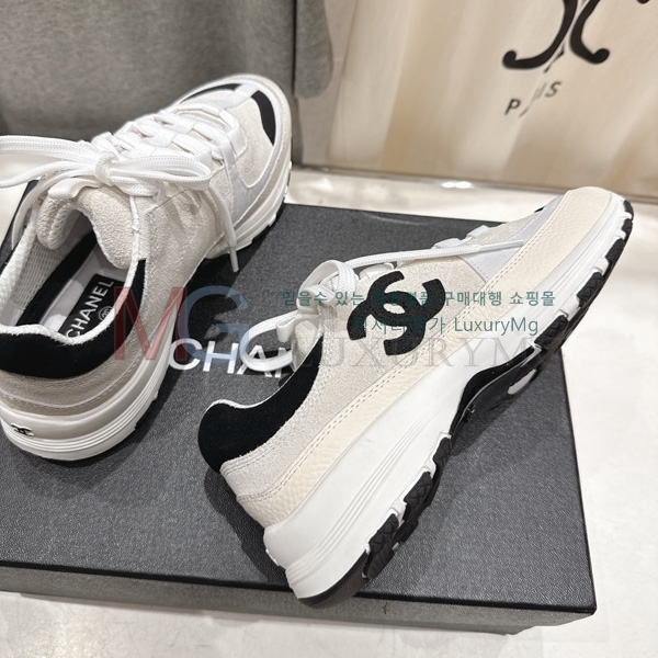 ��* ����Ŀ�� 1AA889336-7