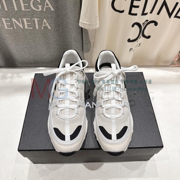 ��* ����Ŀ�� 1AA889336-7