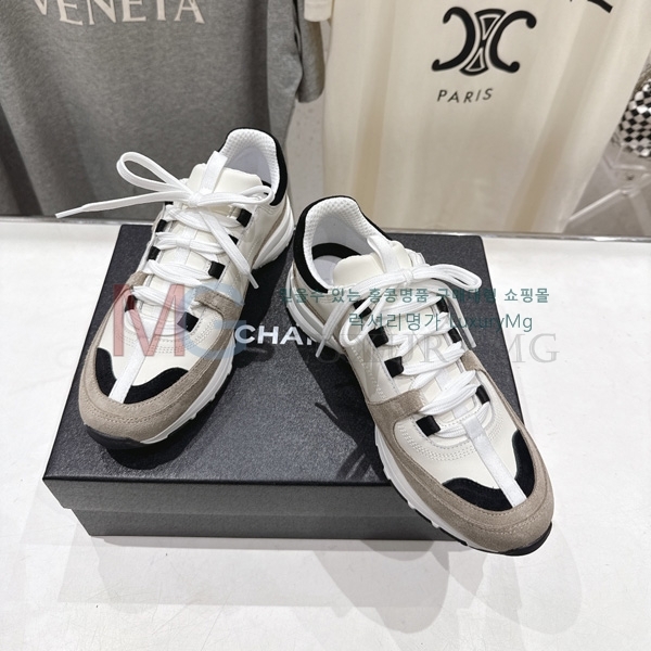 ��* ����Ŀ�� 1AA889336-3