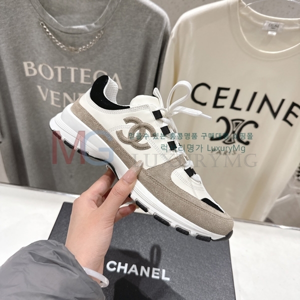 ��* ����Ŀ�� 1AA889336-3