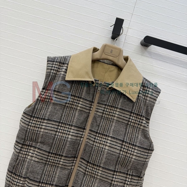 ���� ���ڷ� ��ġ�ڸ� ��� �ٿ� �е� ���� BC44569-8
