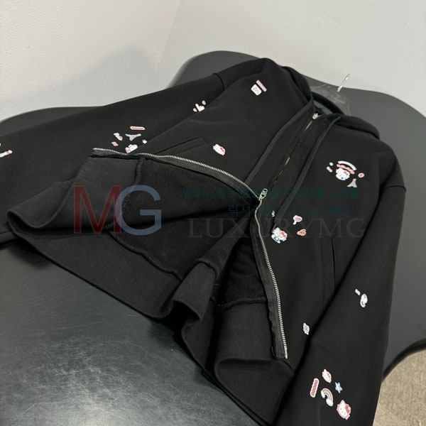 �������� �߷��þư� ���� B56708842-3