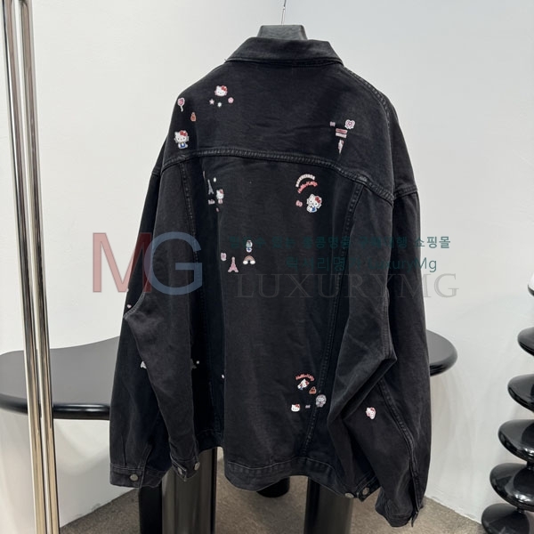 �������� �߷��þư� ���� B56708842-5
