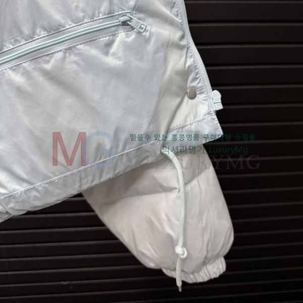 ���� ����� �ٿ� �е� Ż���� ���� PA45345682-6