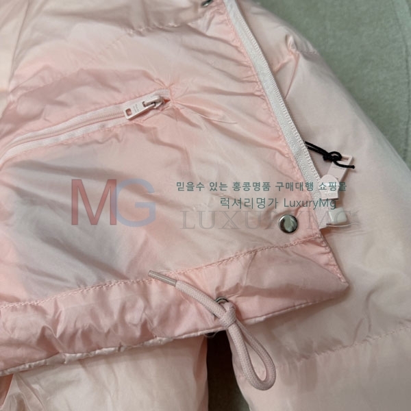 ���� ����� �ٿ� �е� Ż���� ���� PA45345682-7