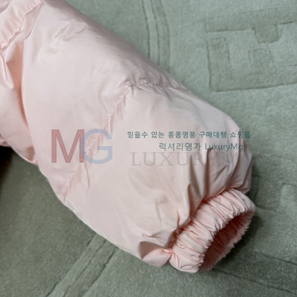 ���� ����� �ٿ� �е� Ż���� ���� PA45345682-7